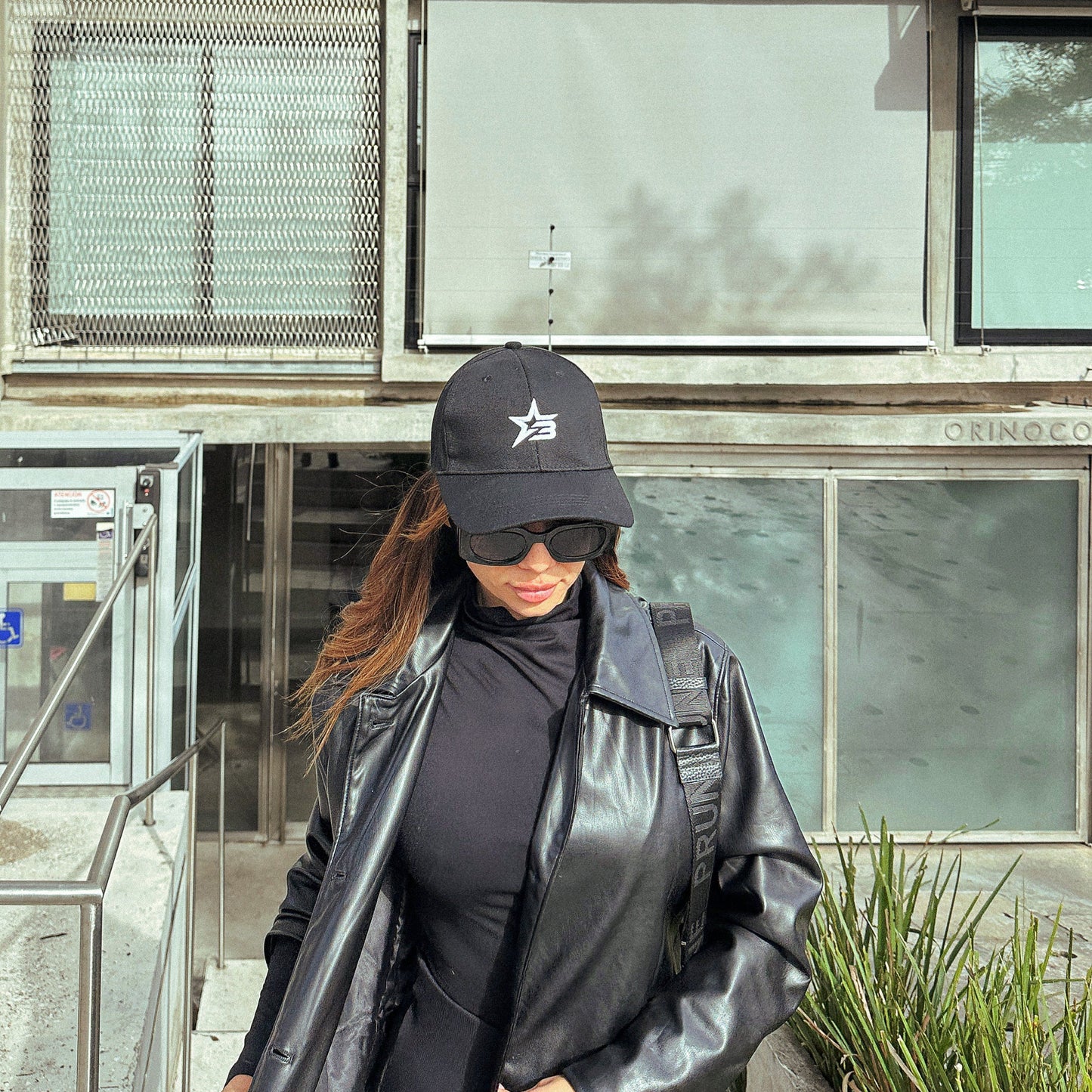 Gorro Black Star Logo