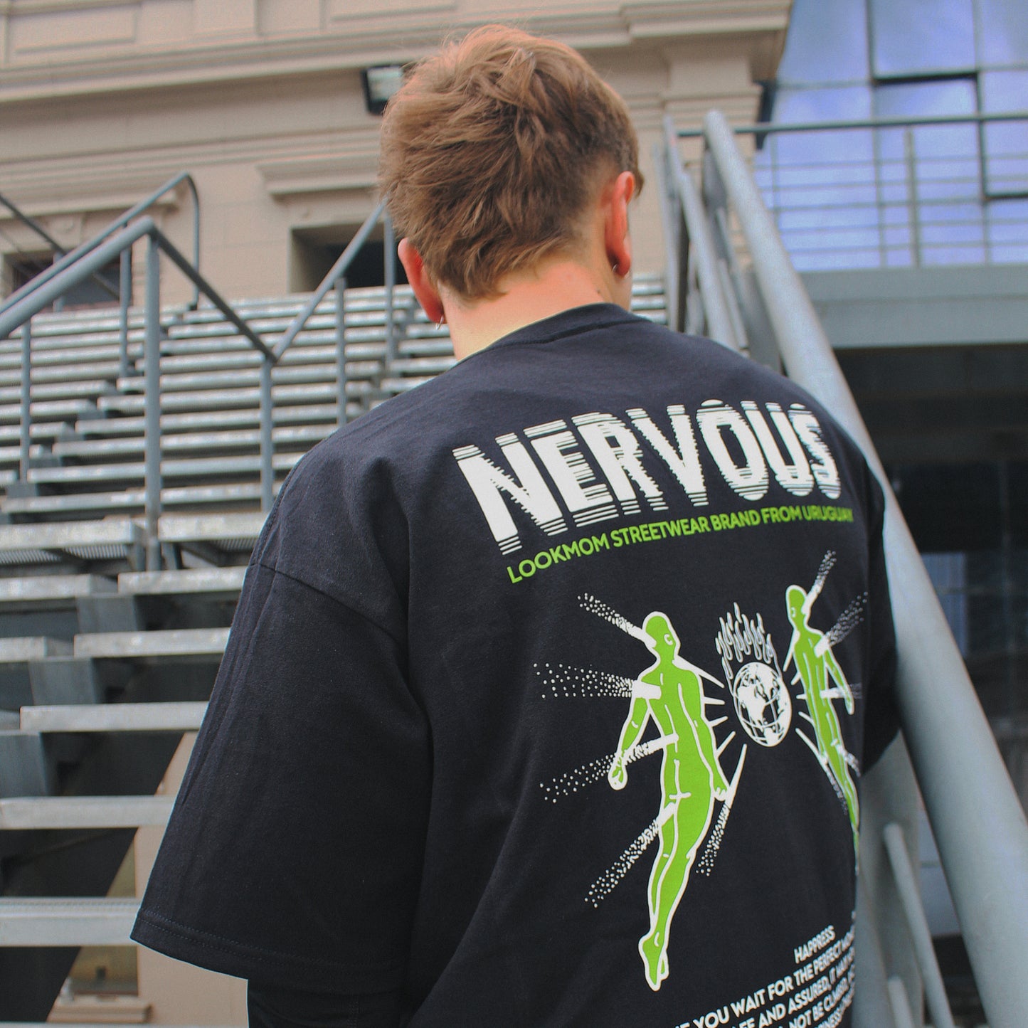 Camiseta Oversize Nervous